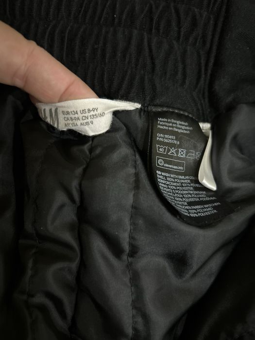 H&M нов ски гащеризон 110см и 134-140см.