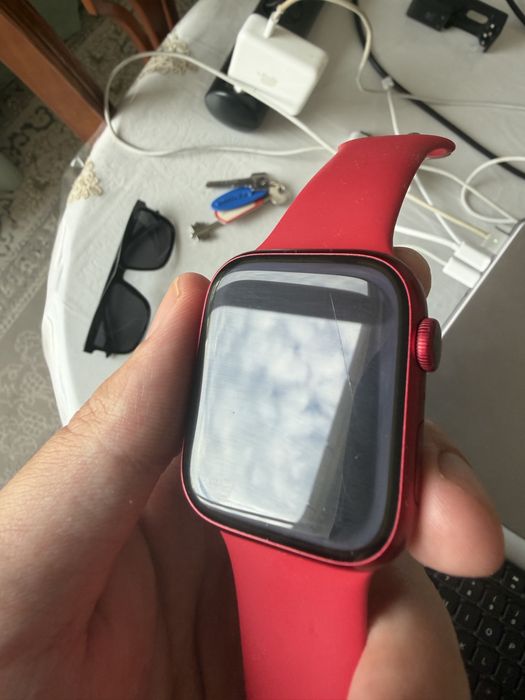Apple watch 7 RED