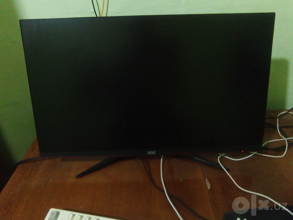 Kuchli gaming kompyuter va 144Hz monitor sotiladi. Intel Core i7, RTX