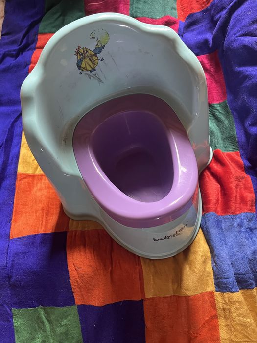 Продам шезлонг и гаршок