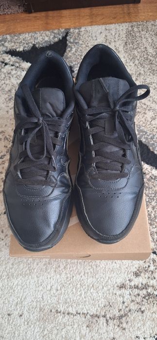 Продавам мъжки маратонки Nike Air Max SC номер 45
