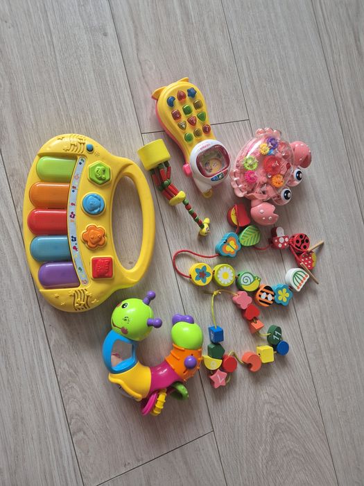 Детские игрушки для малышей