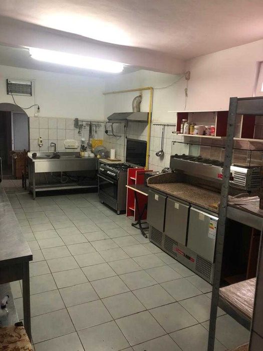 Spatiu comercial multifunctional de inchiriat – E85 Baltati
