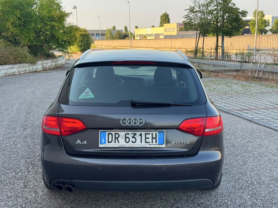 Audi A4 B82.0Tdi 143 cv cutie automata cu probleme