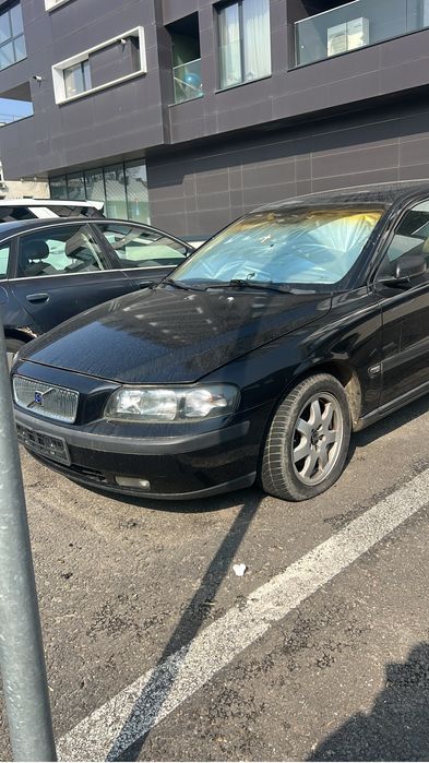 Volvo V70 dezmembrez
