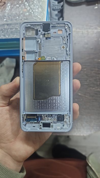 Дисплей на S25 Ultra