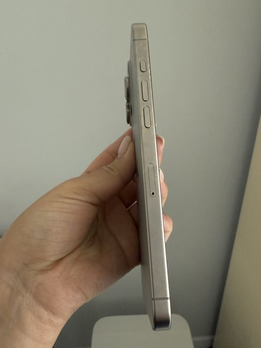 Продам iPhone 15proMax 1Tb