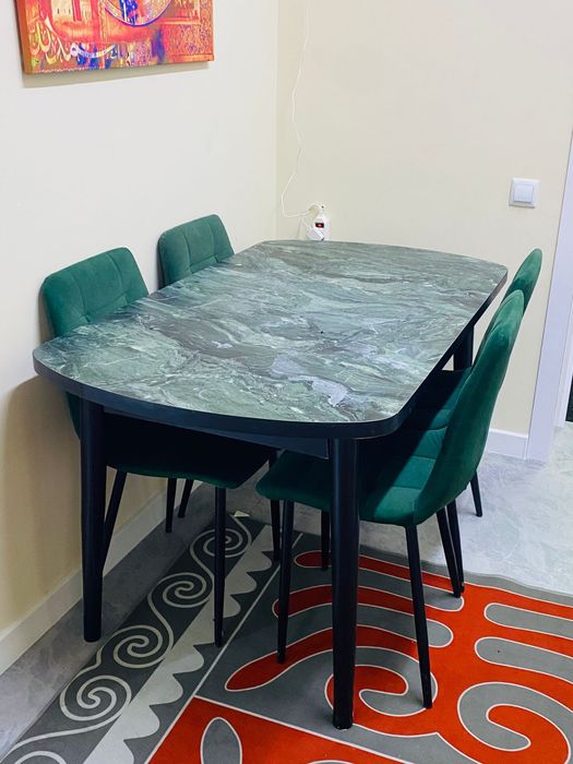 Продаётся Столы и Стулья