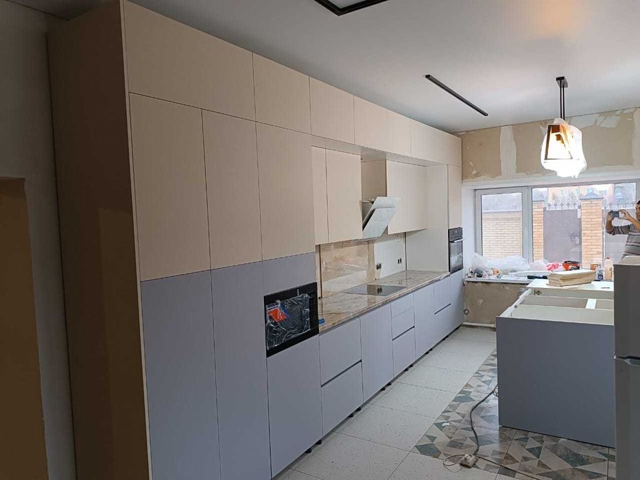 Кухни на заказ .