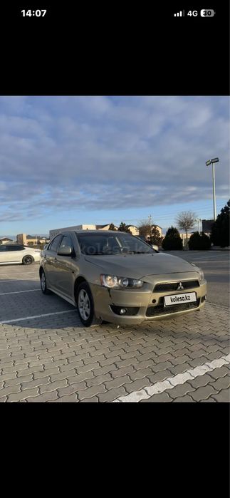 машина көлік сатылады лансер