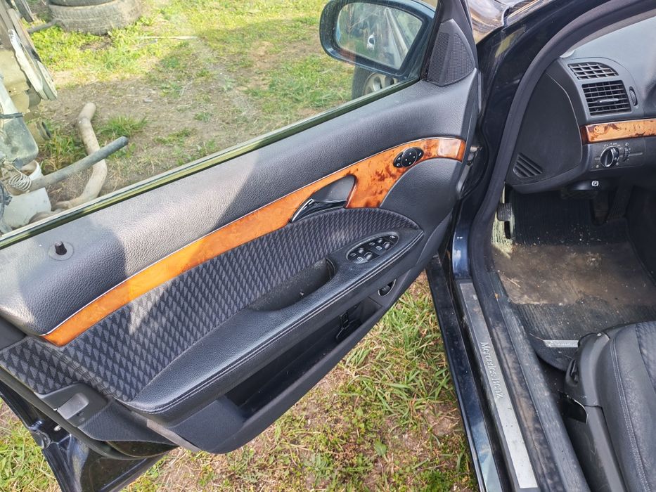 Mercedes E270 2004г. 177к.с на части