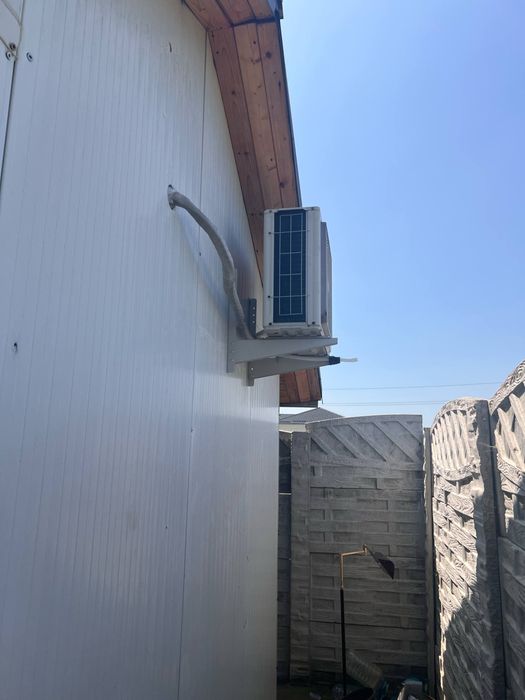 Montez aere condiționate,dau si garanție