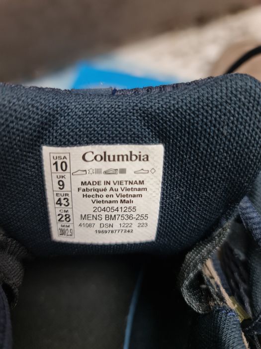 Продам кроссовки Columbia