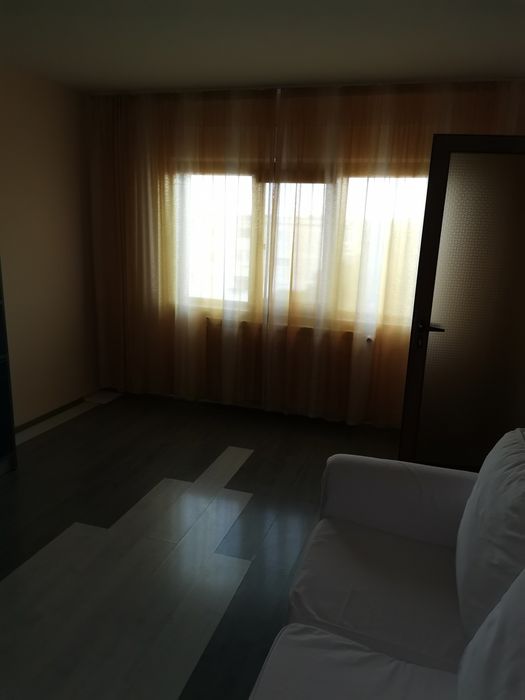 Apartament de inchiriat