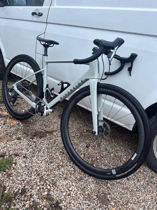 Bicicleta Riverside GCR Gravel