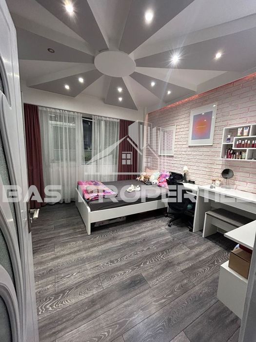 Продава се Двустаен апартамент в София, Дружба 1 - 68 кв.м за 2750 €/кв.м - Снимка #12