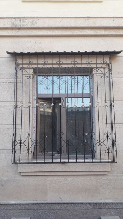 Перила • Решётки • Ограждения под заказ