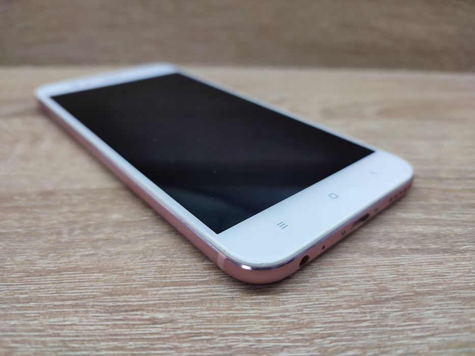 Xiaomi Mi A1 64GB 4GB RAM Rose Gold IMPECABIL CA NOU