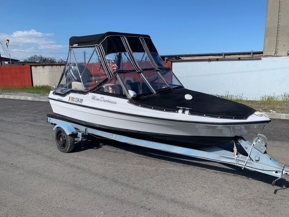 Vand barca Bayliner Capri motor Yamaha 60cp 4T