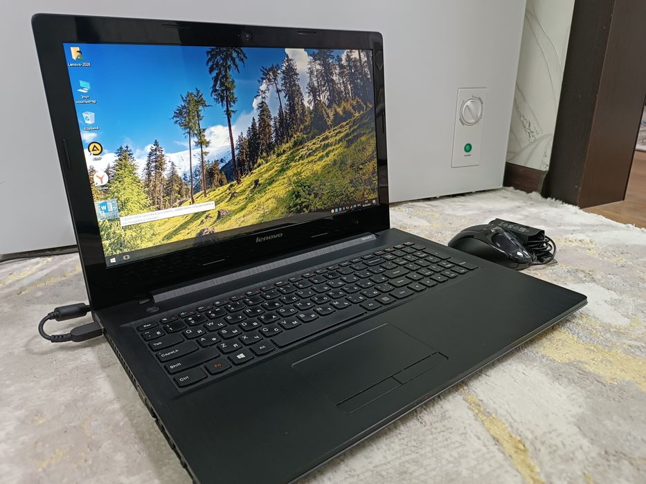 Ноутбук LENOVO 1TB Windows 10.
