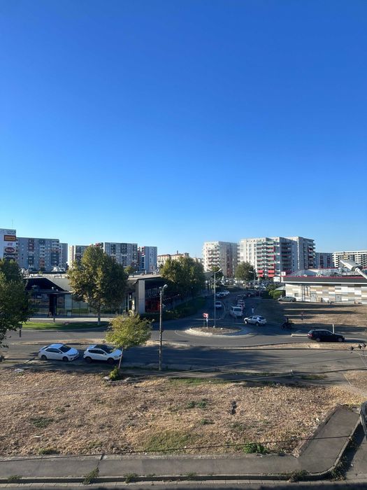 Inchiriez apartament cu 2 camere