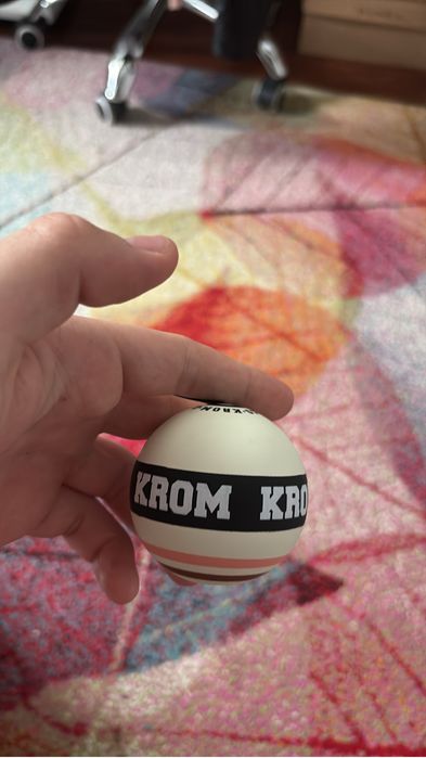 krom strogo noua