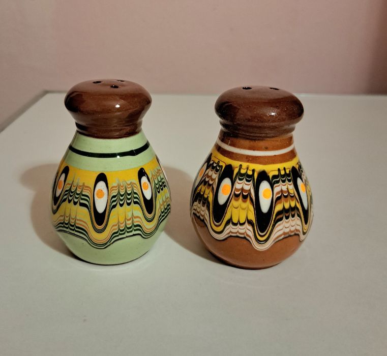 Керамични съдове - Кана,Гърне , Свещник и пепелник