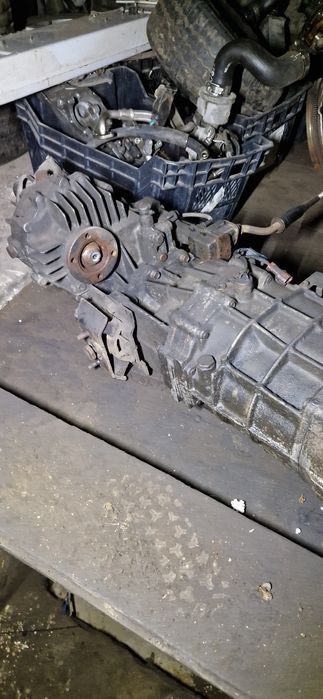 Cutie viteze isuzu tropper 3.0 reductor grup