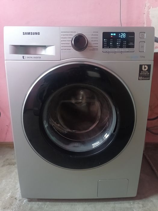 Продам стиральную машину