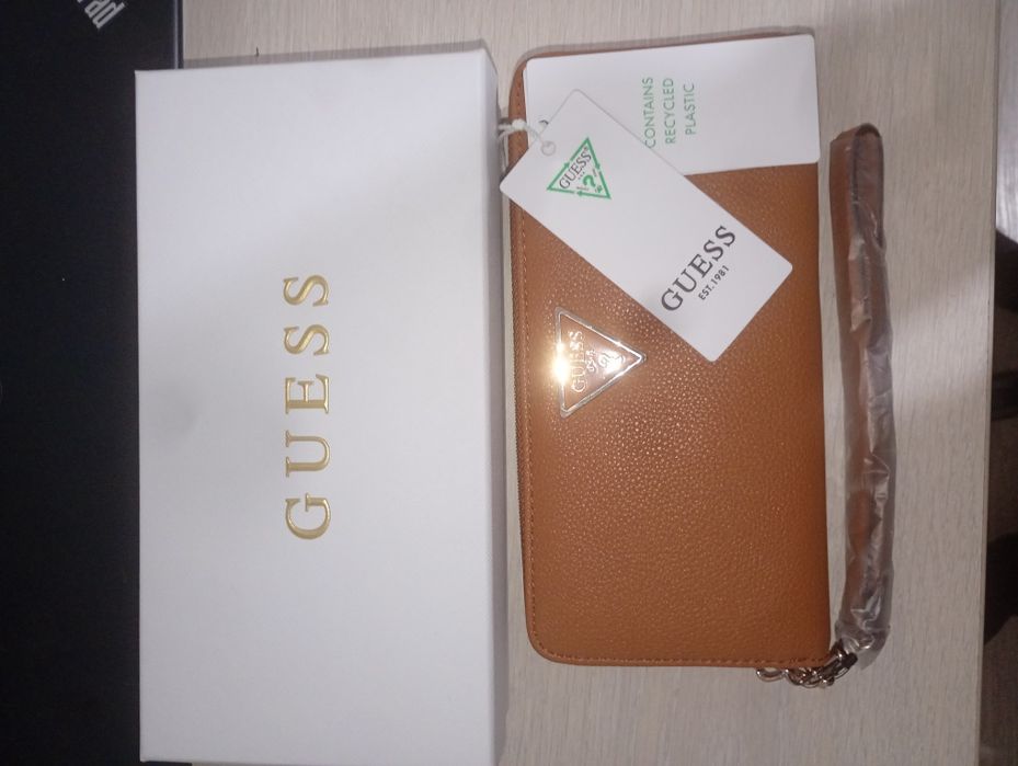 Vând Portofel Guess Laurel Slg de damă
