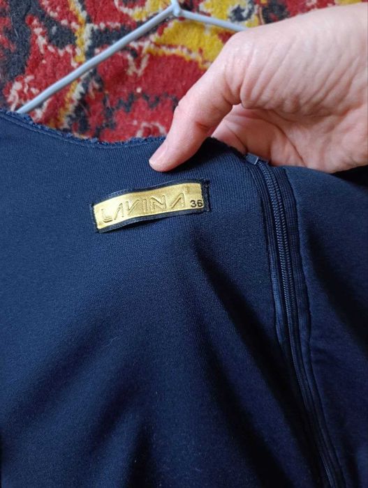 Отдаю платья бесплатно