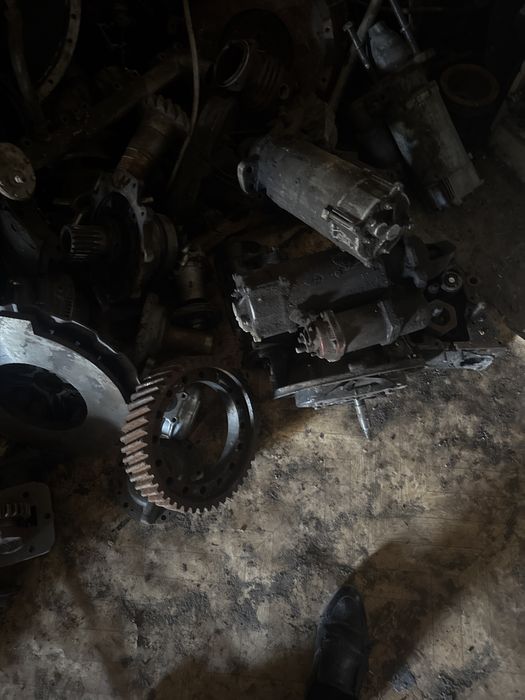 Продаю запчасти на камаз