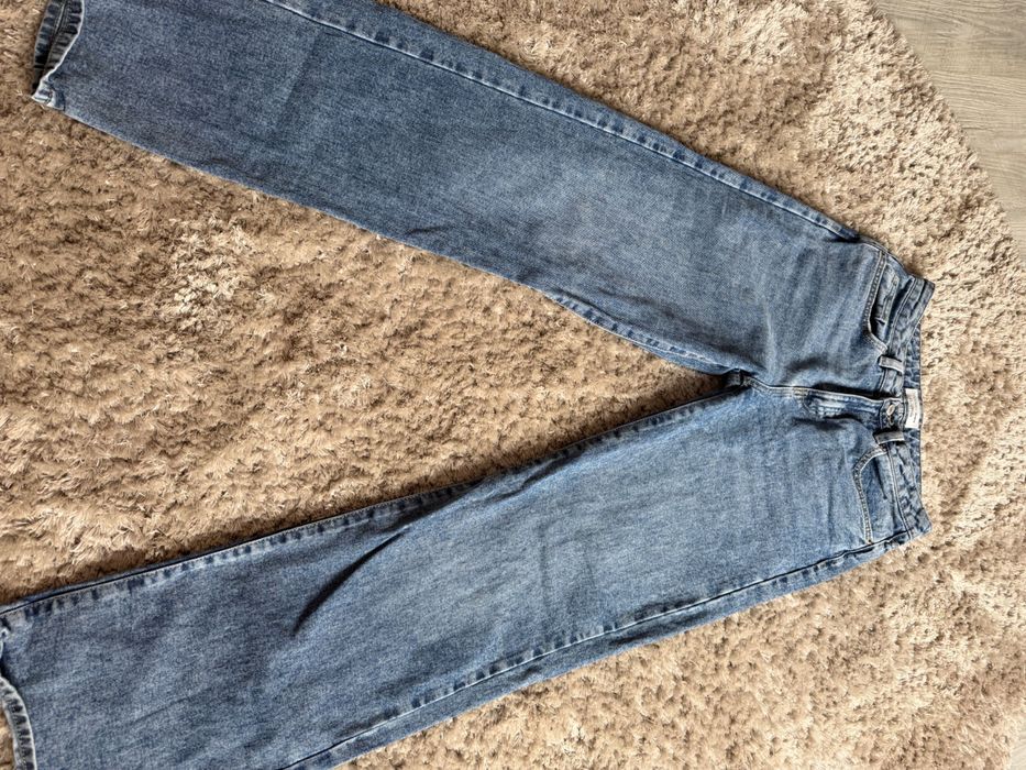 Дънки,нови без етикет