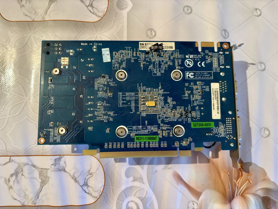 Продам видеокарту GTS450 512MB