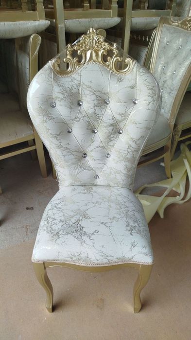 Ассалому алекум Азиз юртдошлар сизларга мехмон хонга янги турдеги стул