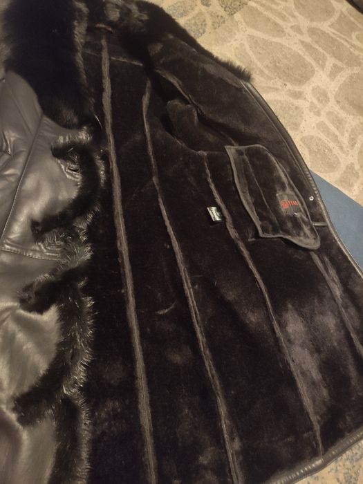 Пальто кожаное зимнее