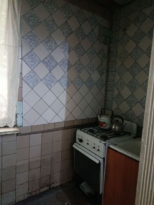 Algaritom 31da ijaraga 2xonalik uy bor