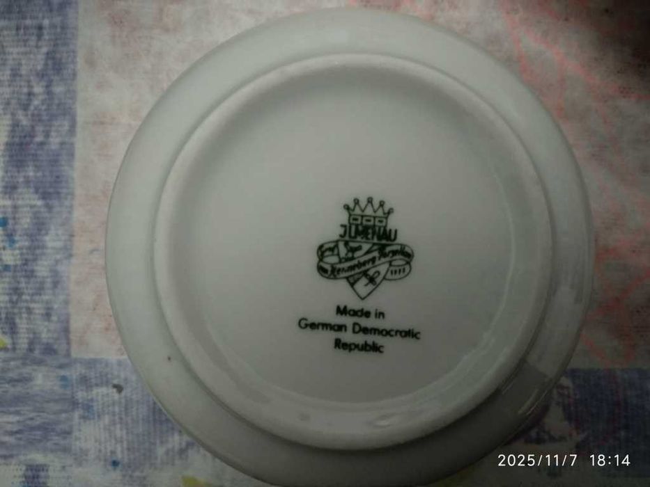 Новый чайно-кофейный немецкий сервиз на 12 персон