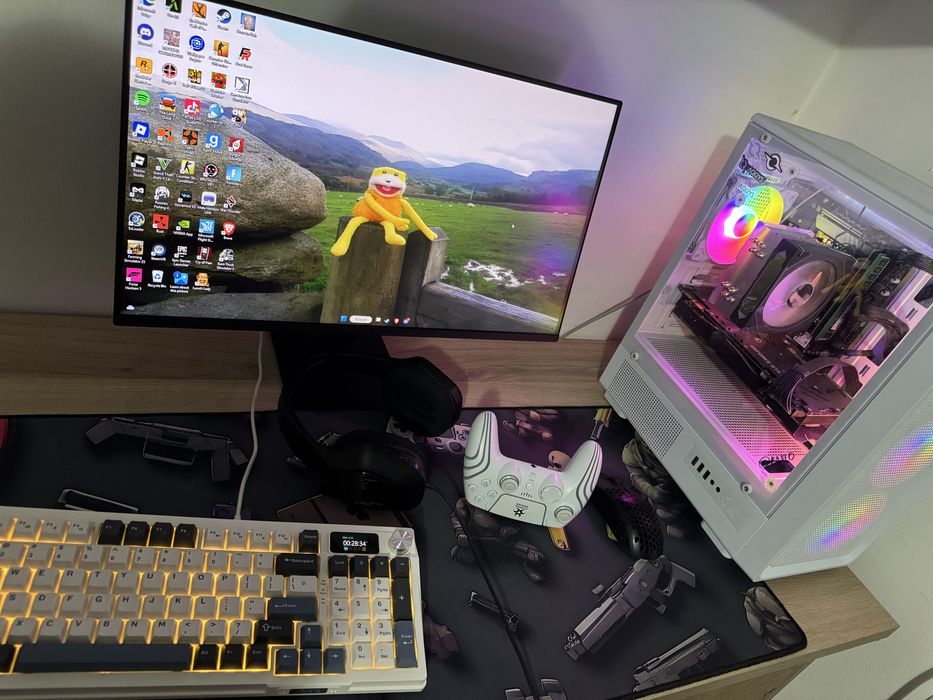 Vand pc gaming sau schimb cu kukirin g4