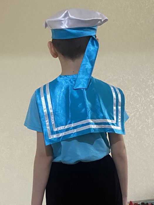 Продам новогодние костюмы