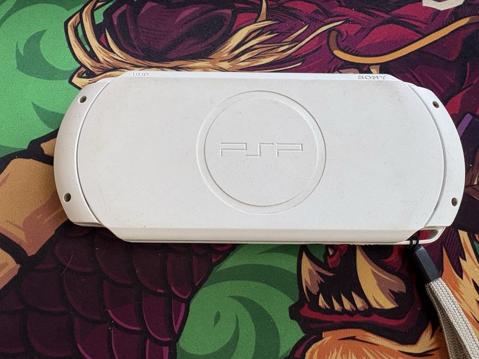 Sony psp e-1004 продаю