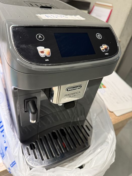 Кофемашина DeLonghi