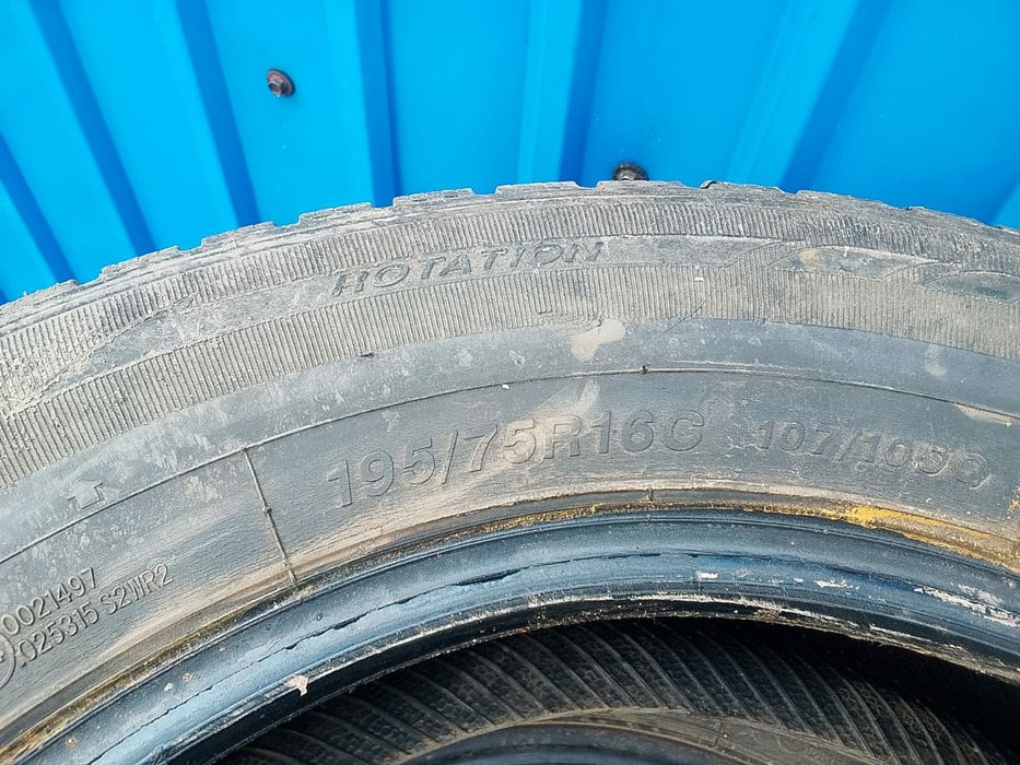 Продам 5 шин 195/75/R16