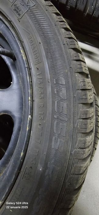 Jante de  Smart , cauciucuri de iarna Semperit