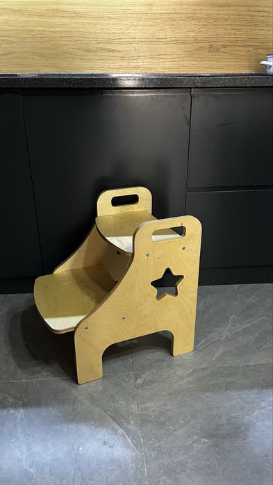 Продам ступеньку для ребенка