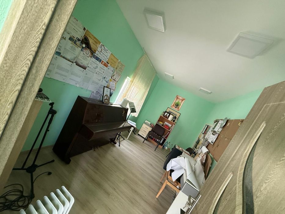 Am de vanzare casa renovata,  cu teren 1797 mp, Iecea Mică, proprietar