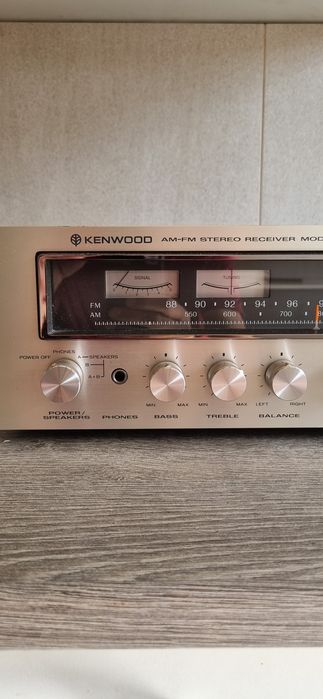 Amplituner Kenwood