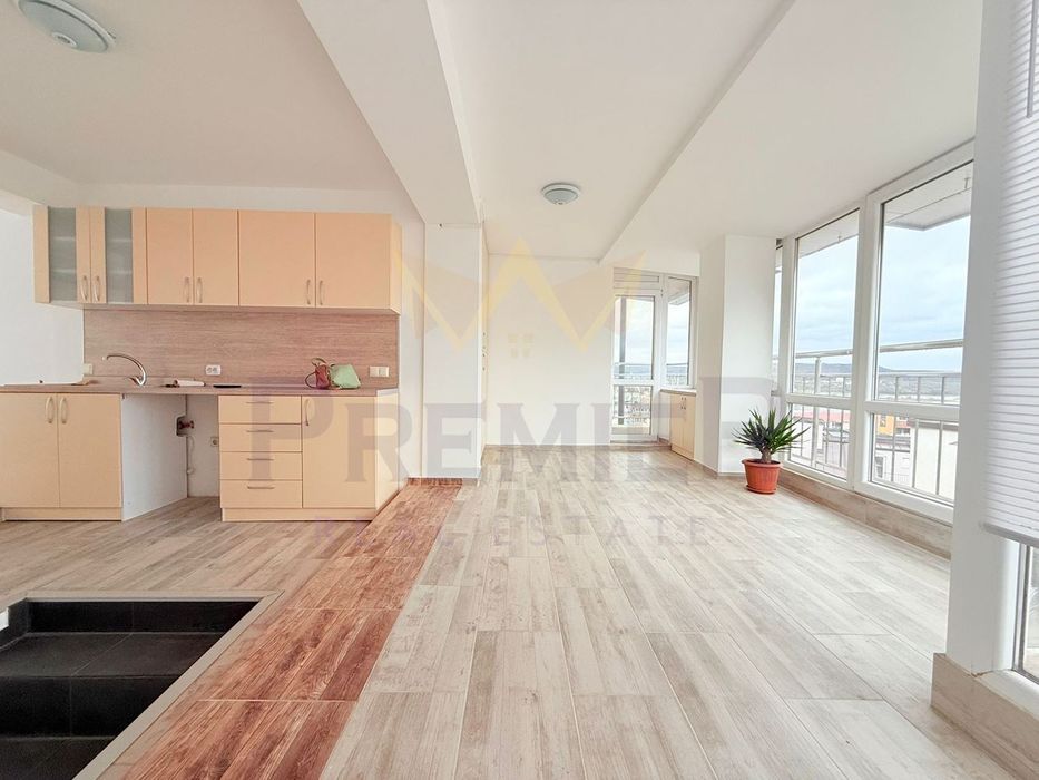 Продава се Мезонет в Варна, Христо Ботев - 60 кв.м за 2750 €/кв.м - Снимка #1