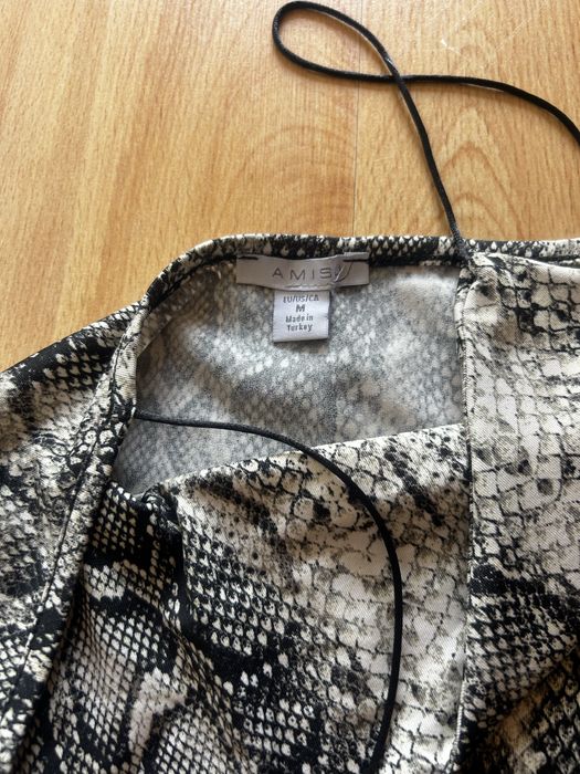 Потник със змийски принт