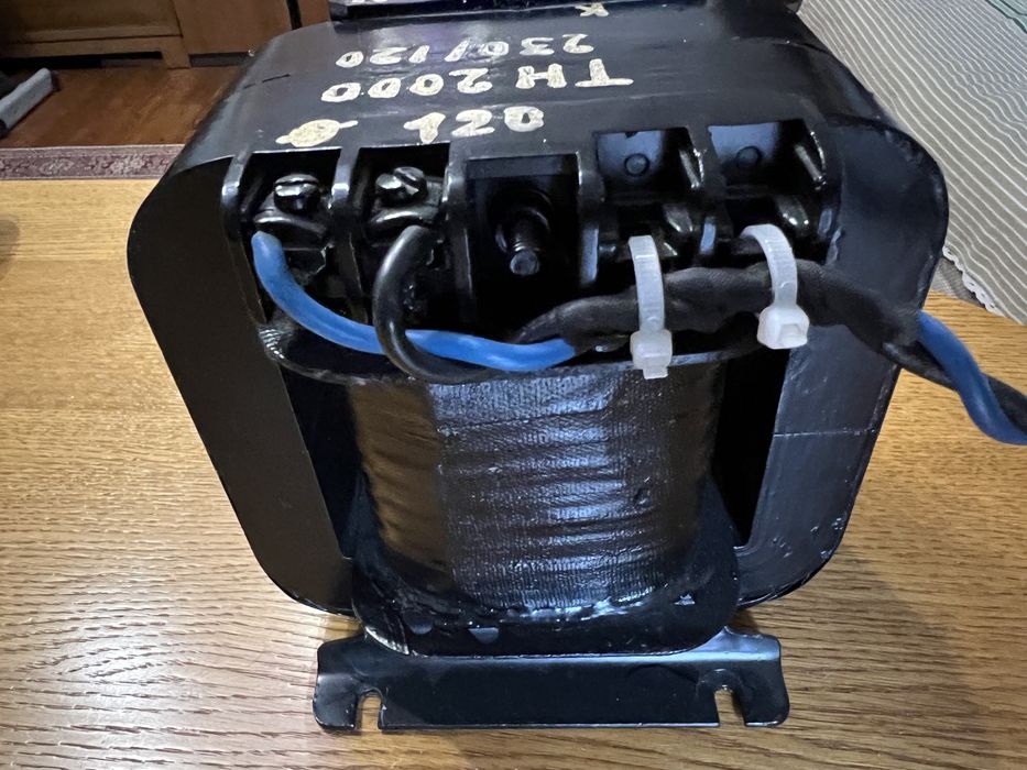 Продам понижающие трансформаторы